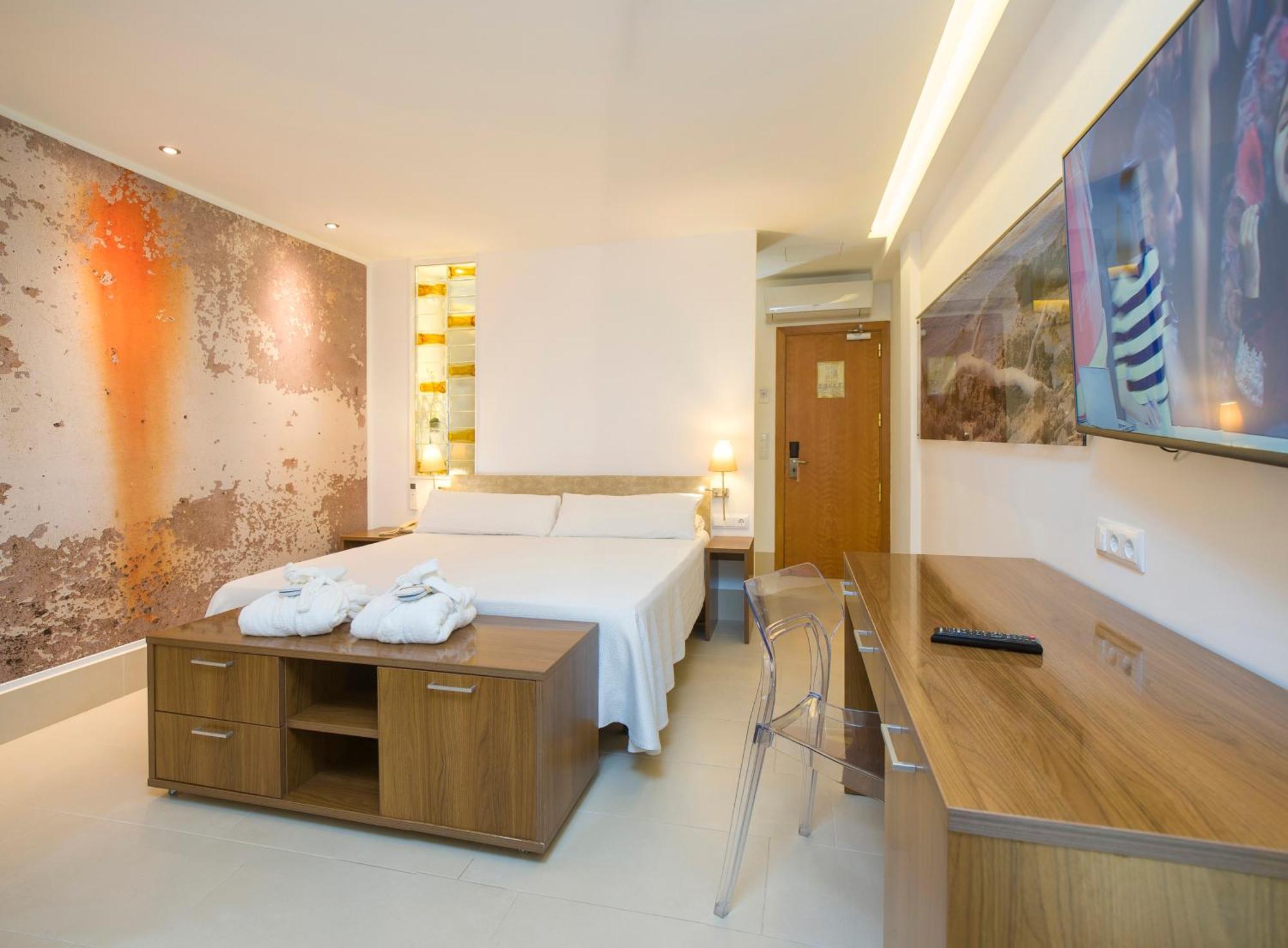 Hotel Marfil ซานอันโตนิโอ ภายนอก รูปภาพ